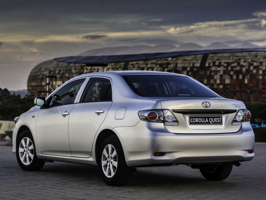  Toyota Corolla Quest 2014 года  (фото 10 из 13)